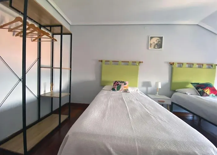 Laura & Carlos Guests House Σανταντέρ