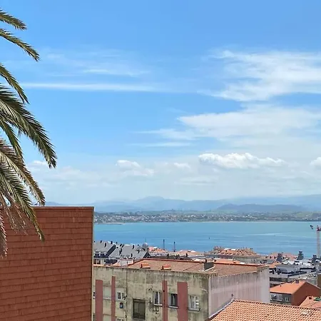 Laura & Carlos Guests House *