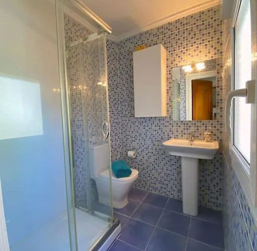 Laura & Carlos Guests House דירה *